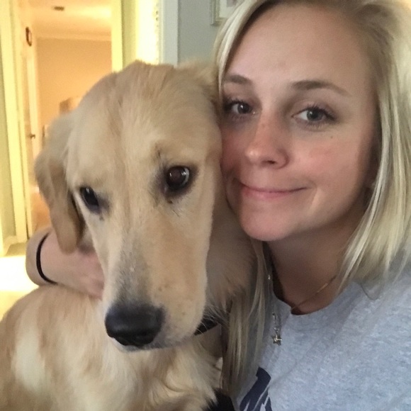 Meet your Posher, Mackenzie - Picture 1 of 1